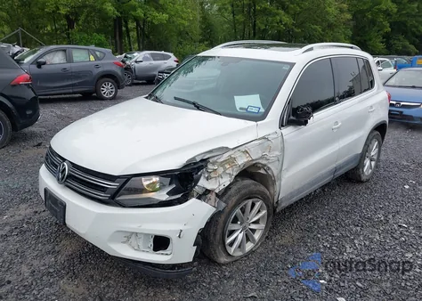 2017 Volkswagen Tiguan 2.0T Wolfsburg Edition из США, поврежденный, VIN WVGRV7AX9HK002659